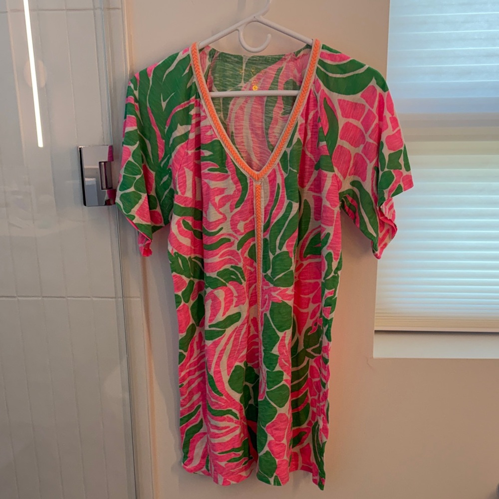 Like new Lilly Pulitzer Swim Coverup